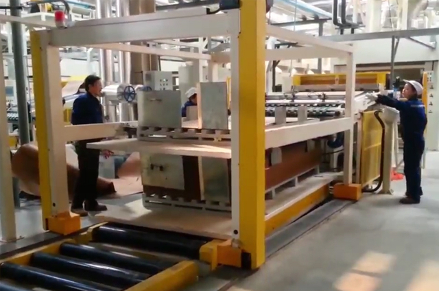 Stacking System for melamine impregnation line